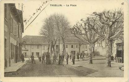 CPA FRANCE 38 "Thuellin, La place"