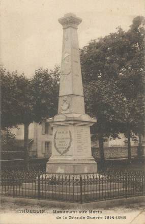 CPA FRANCE 38 "Thuellin, Le monument aux morts"