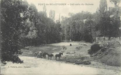 CPA FRANCE 38 " Pont de Beauvoisin, Un coin du Guiers"
