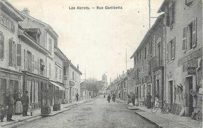 CPA FRANCE 38 " Les Abrets, Rue Gambetta"