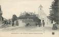 / CPA FRANCE 76 "Etretat, l'église et l'avenue de la gare"