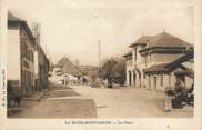 38 Isere CPA FRANCE 38 " La Batie Montgascon, La place"