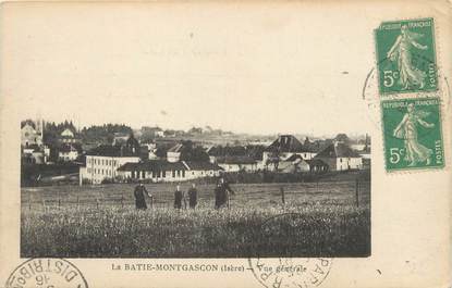 CPA FRANCE 38 " La Batie Montgascon, Vue générale"