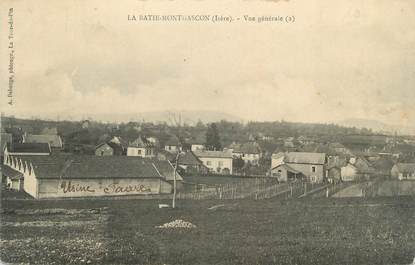 CPA FRANCE 38 " La Batie Montgascon, Vue générale"