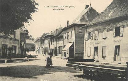 CPA FRANCE 38 " La Batie Montgascon, Grande Rue"