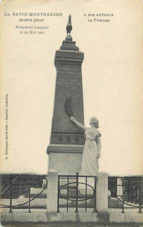 CPA FRANCE 38 " La Batie Montgascon, Le monument aux morts"