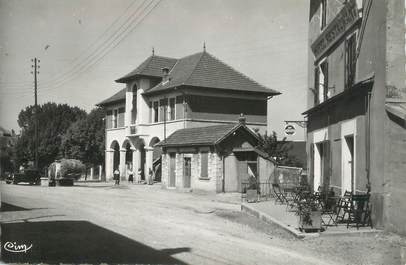 CPSM FRANCE 38 " La Batie Montgascon, La Mairie"