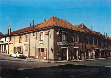 CPSM FRANCE 38 " La Batie Montgascon, Le Café de Gérard Nicoud"