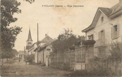 CPA FRANCE 38 " Fitilieu, Rue centrale"