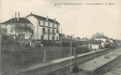 CPA FRANCE 38 " St André le Gaz, Hôtel Gros et la Gare " / CACHET DE GARE