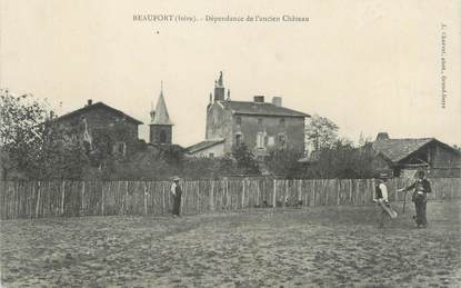 CPA FRANCE 38 " Beaufort, Dépendance de l'ancien château"