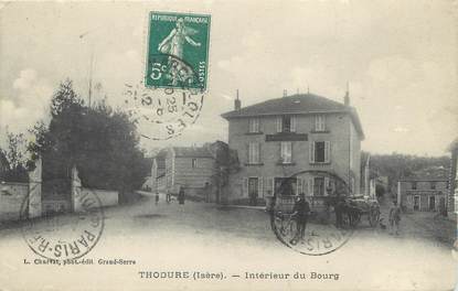 CPA FRANCE 38 " Thodure, Intérieur du bourg"