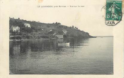 CPA FRANCE 83 " Le Lavandou, Vue sur la mer"