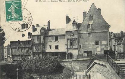 / CPA FRANCE 72 "Le Mans, vieilles maisons, rue du pilier rouge"