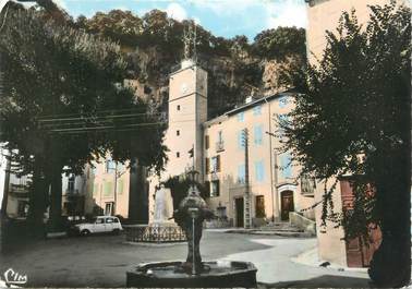 CPSM FRANCE 83 " Cotignac, Place de la Mairie"