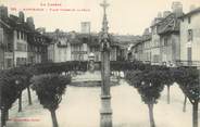 48 Lozere / CPA FRANCE 48 "Marvejols, place Thiers et le croix"