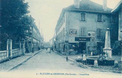 CPA FRANCE 74 "St Julien en Genevois, La Grande Rue"