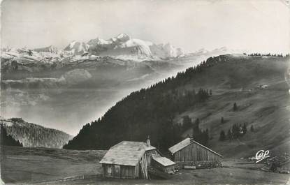 CPSM FRANCE 74 " Les Praz de Lys, ¨Panorama sur la Chaîne du Mont Blanc"