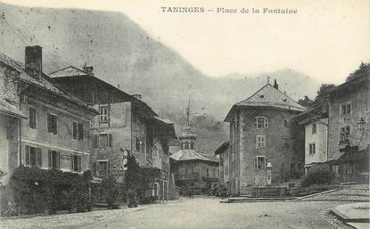 CPA FRANCE 74 " Taninges, Place de la Fontaine"