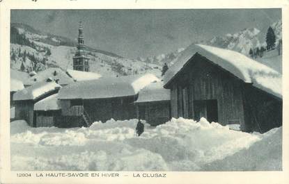 CPA FRANCE 74 " La Clusaz sous la neige"