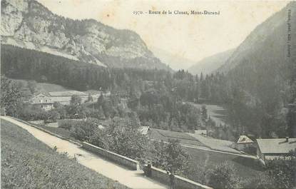 CPA FRANCE 74 " Route de La Clusaz, Le Mont Durand"