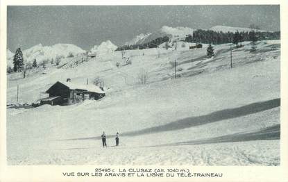 CPA FRANCE 74 " La Clusaz, Vue sur les Aravis et la ligne du télé-traineau"