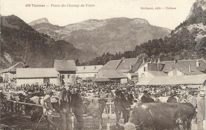 CPA FRANCE 74 " Thônes, Place du Champ de Foire"