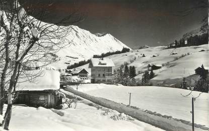 CPSM FRANCE 74 " Le Grand Bornand, Hôtel Restaurant du Jalouvre" / FLAMME / SKI