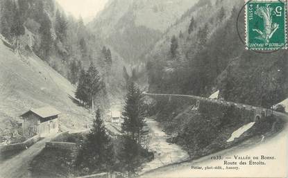 CPA FRANCE 74 " Vallée du Borne, Route des Etroits"