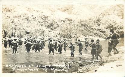 CARTE PHOTO MEXIQUE / RÉVOLUTION MEXICAINE "Troupes américaines, Expédition punitive contre Pancho Villa"