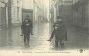 75 Pari CPA FRANCE 75 "Paris, inondations de 1910, rue Seguier"