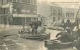 CPA FRANCE 75 "Paris, inondations de 1910, pontonniers sur Bachots"