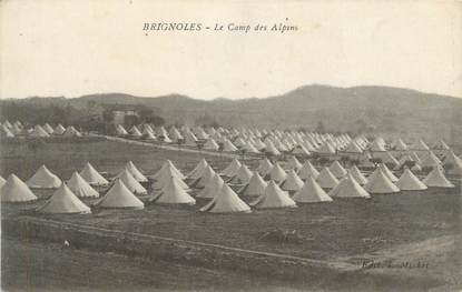 CPA FRANCE 83 " Brignoles, Le camp des Alpins" / CHASSEURS ALPINS