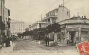 06 Alpe Maritime CPA FRANCE 06 " Menton, La Rue Partourneaux et l'Allée des Orangers"