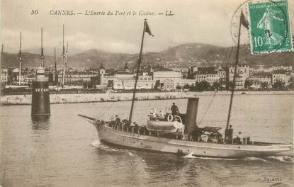 CPA FRANCE 06 " Cannes, L'entrée du Port et le Casino"