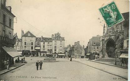 / CPA FRANCE 14 "Falaise,, la place Saint Gervais"