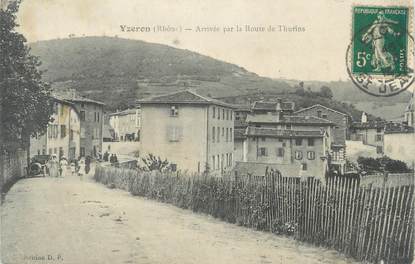 CPA FRANCE 69 "Yzeron, Arrivée par la Route de Thurins"