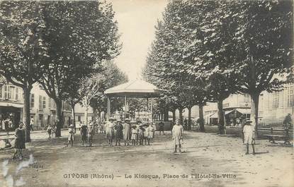 CPA FRANCE 69 "Givors, Le kiosque Place de l'Hôtel de Ville"