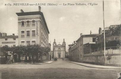 CPA FRANCE 69 "Neuville sur Saône, La Place Voltaire , l'église"