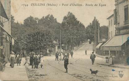 CPA FRANCE 69 " Oullins, Le Pont d'Oullins, Route de Lyon"