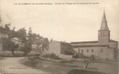 CPA FRANCE 69 "St Clément les Places, Entrée du village par la Route de St Laurent"