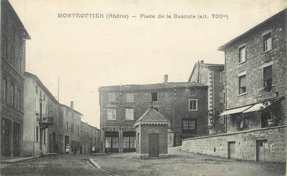 CPA FRANCE 69 "Montrottier, Place de la Bascule"
