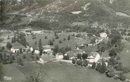 / CPSM FRANCE 38 "Chateau vieux, Hameau de Chichilianne"