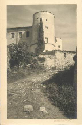 CARTE PHOTO " PHOTOGRAPHE : ESTEHELIN ST RAPHAEL (Cachet en relief) / A SITUER : 04, 06, 83"