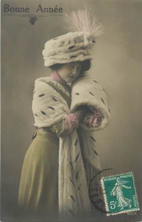 CPA LA FEMME / MODE / CHAPEAU