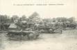 CPA MILITAIRE " Camp de Coetquiddan, Artillerie portée, tracteurs à chenilles" / CHARS