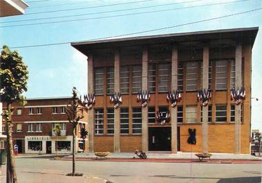 CPSM FRANCE 62 " Courrieres, hotel de ville "