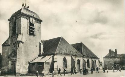 CPSM FRANCE 10 "Estissac, l'Eglise Saint Liébault"