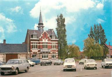 CPSM FRANCE 59 " Sainghin En Weppes, place du Gal de Gaulle - la Mairie "