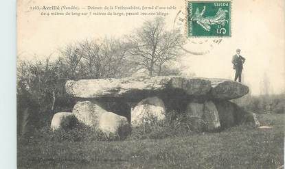 CPA FRANCE 85 "Avrillé, dolmen de la Frébouchère"